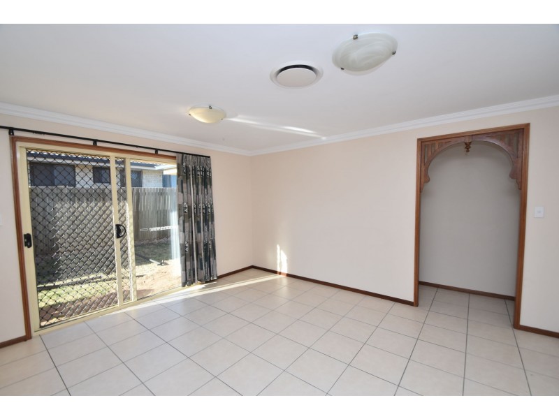 8 Ashford Drive, Wyreema QLD 4352