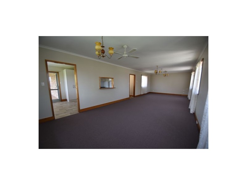 4/277 Bridge Street, Newtown QLD 4350