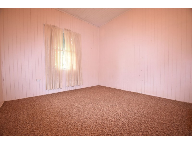 86 Lindsay Street, East Toowoomba QLD 4350