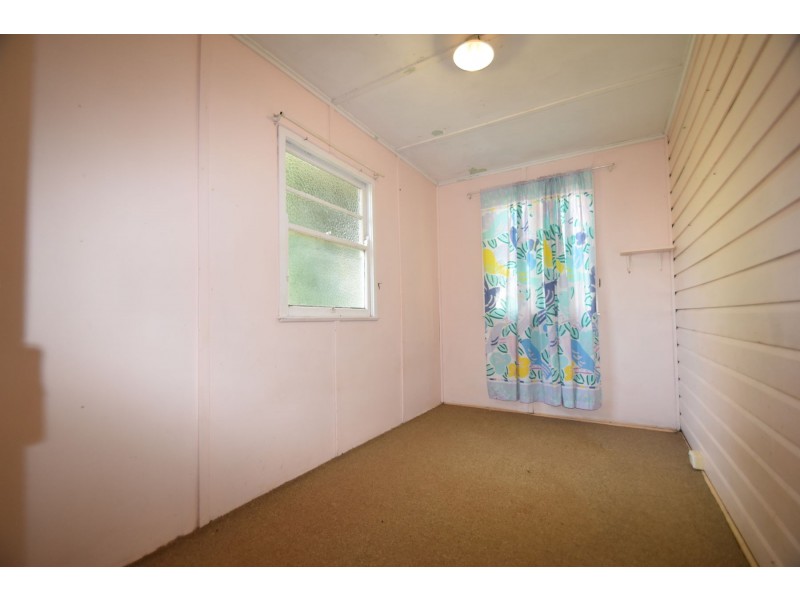 86 Lindsay Street, East Toowoomba QLD 4350
