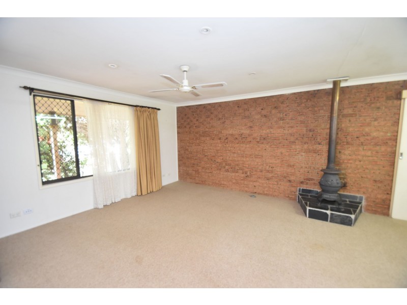 37 Hibiscus Drive, Centenary Heights QLD 4350