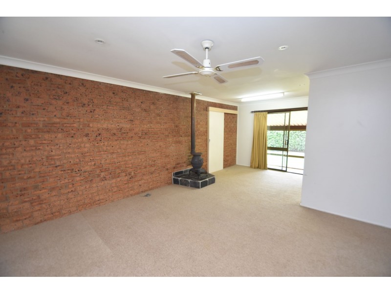 37 Hibiscus Drive, Centenary Heights QLD 4350