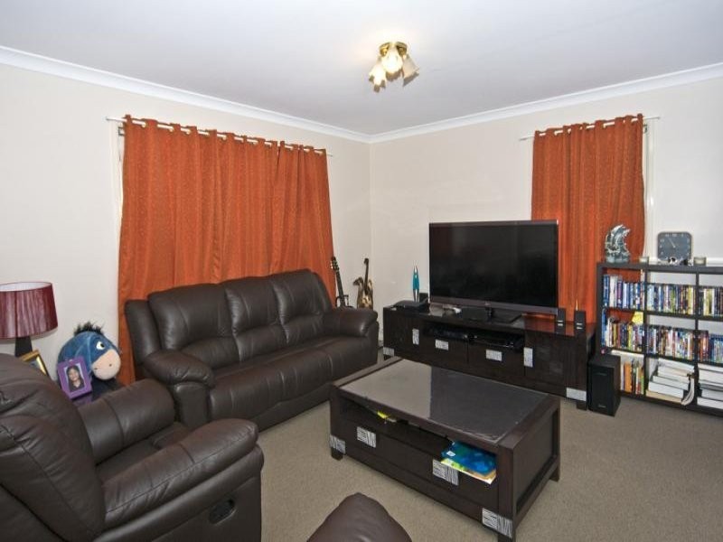 10 Gouldson Drive, Kearneys Spring QLD 4350