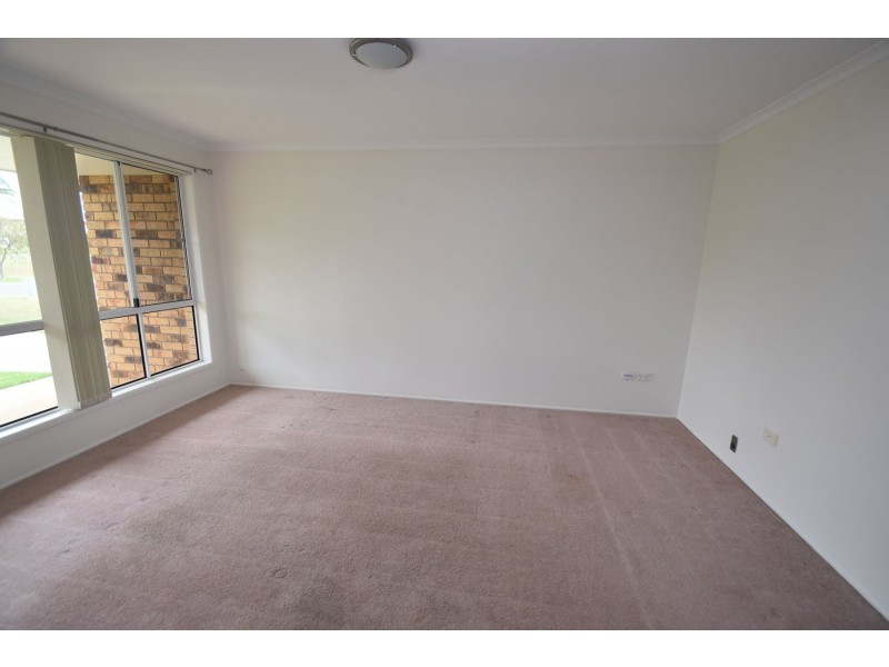 7 Blueberry Ash Court, Glenvale QLD 4350