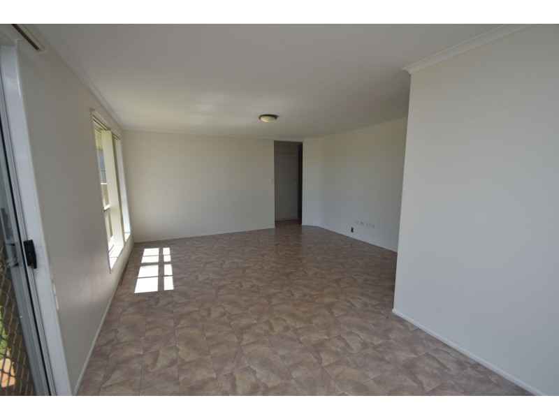7 Blueberry Ash Court, Glenvale QLD 4350