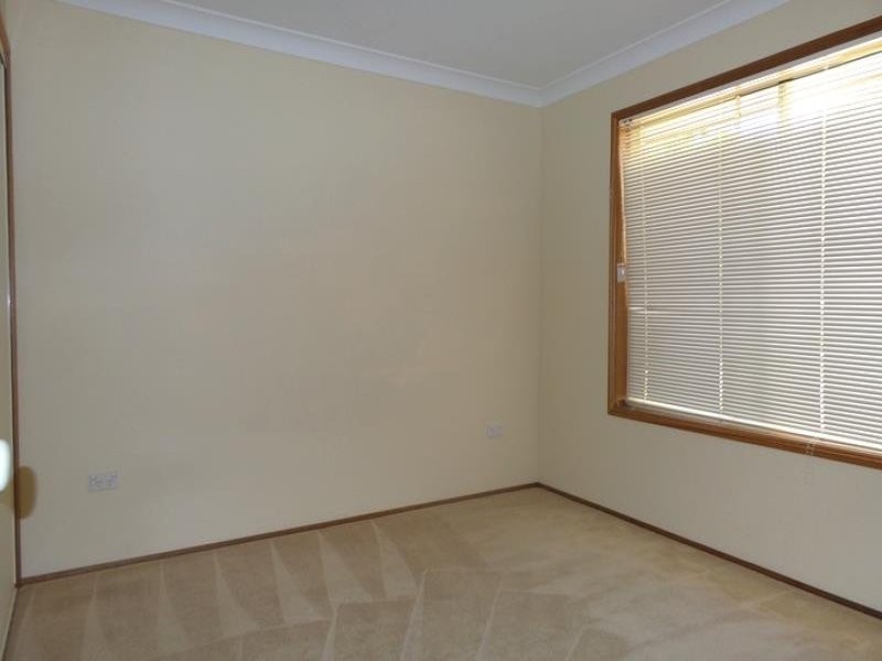 2/26 Sambar Court, Kearneys Spring QLD 4350