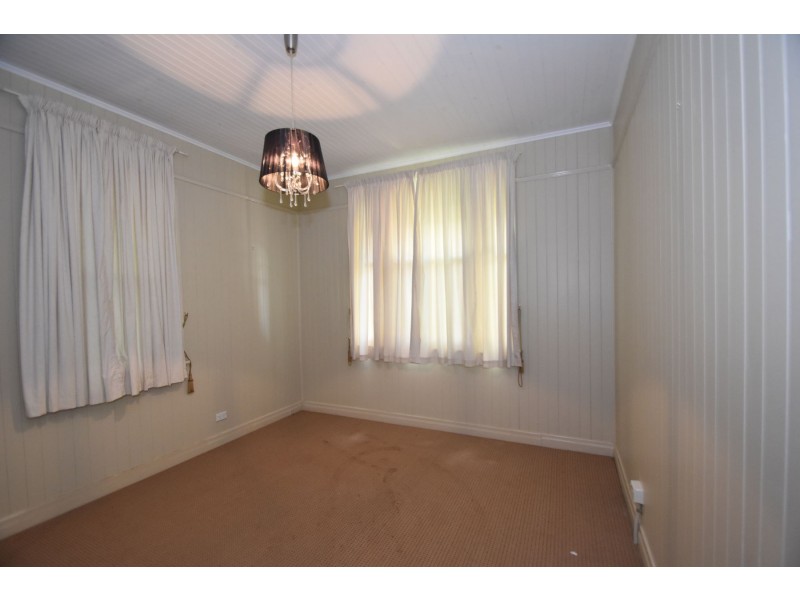 3 Sir Street, North Toowoomba QLD 4350