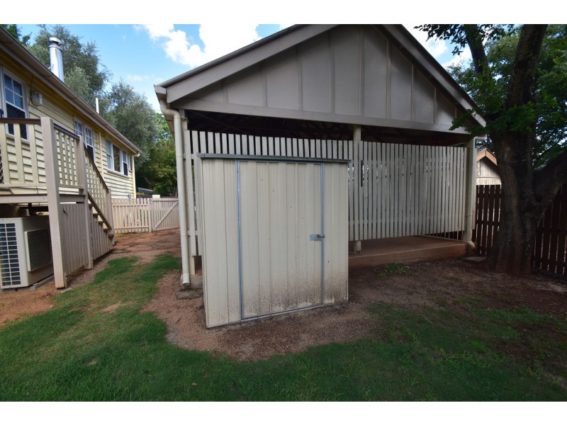 3 Sir Street, North Toowoomba QLD 4350