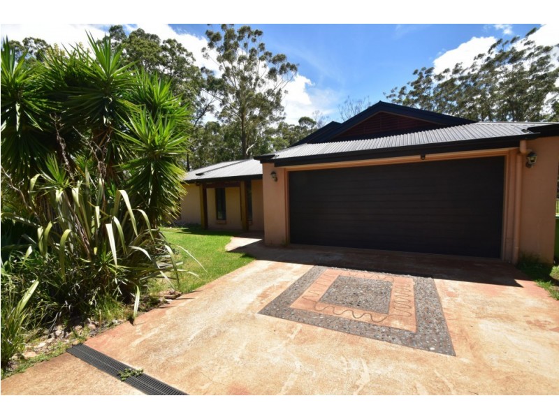 10 Diosma Drive, Highfields QLD 4352