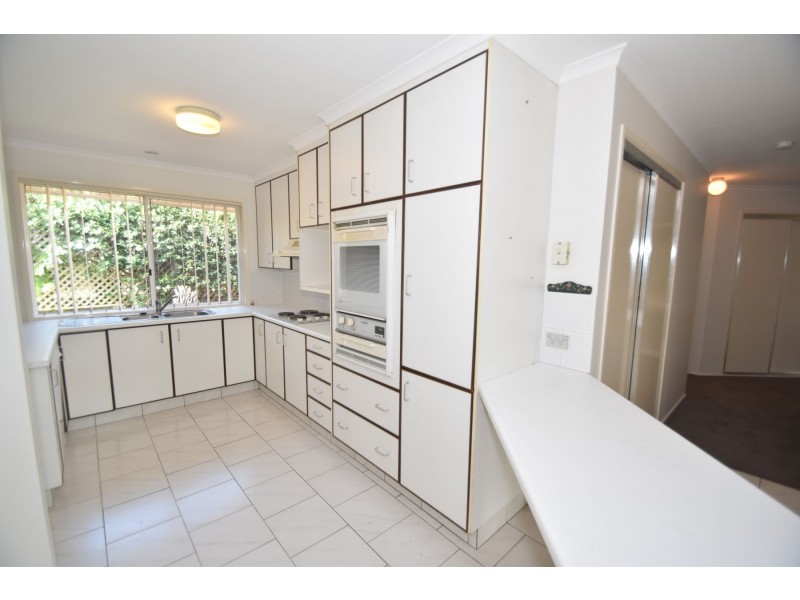 293 Mackenzie Street, Centenary Heights QLD 4350
