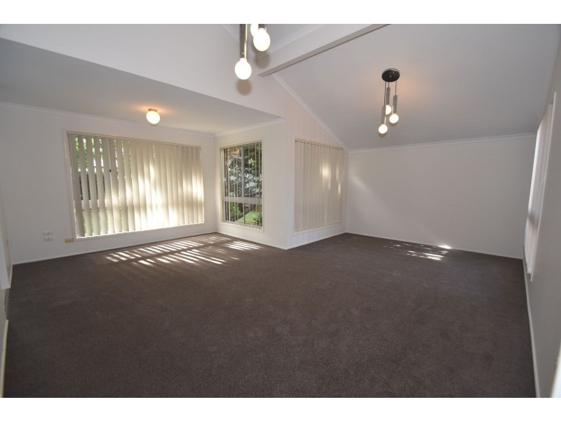 293 Mackenzie Street, Centenary Heights QLD 4350