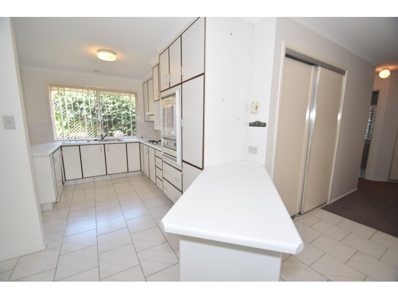 293 Mackenzie Street, Centenary Heights QLD 4350