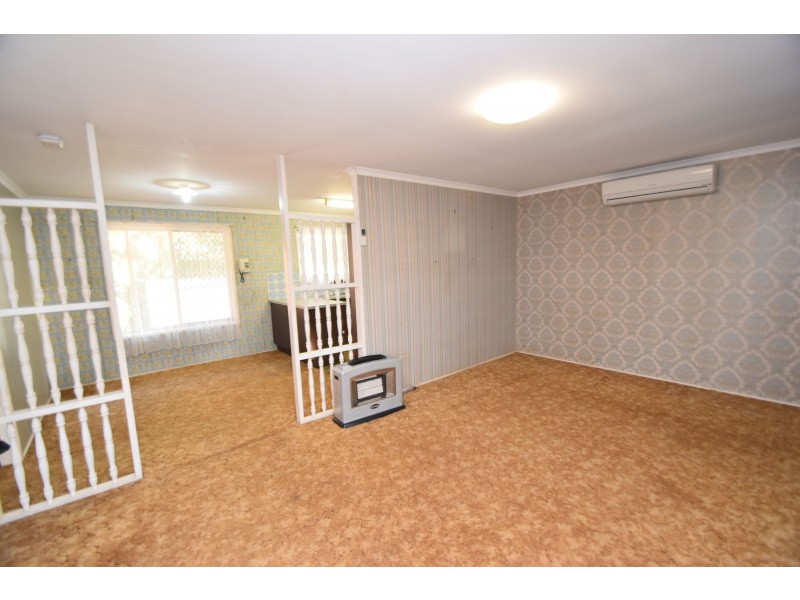 12 Bagot Street, Centenary Heights QLD 4350