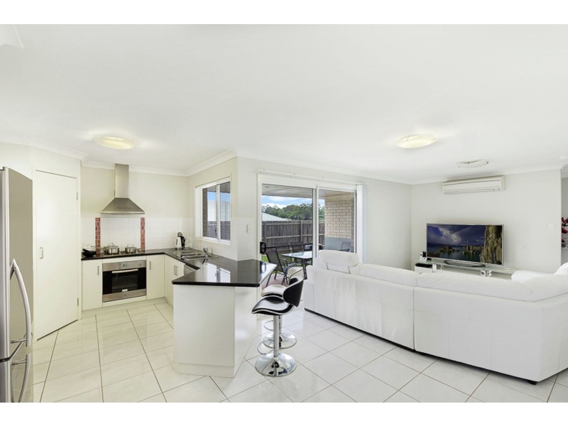 4 Latham Court, Wilsonton QLD 4350