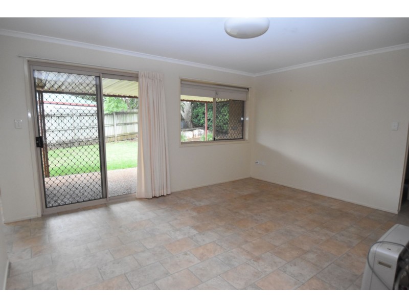 1 Stoneyhurst Court, Glenvale QLD 4350