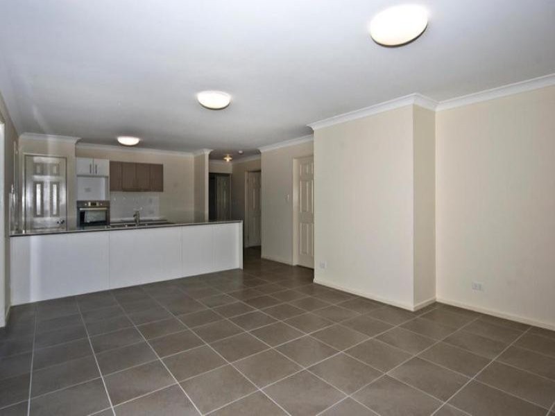 1/2 Swallow Court, Newtown QLD 4350