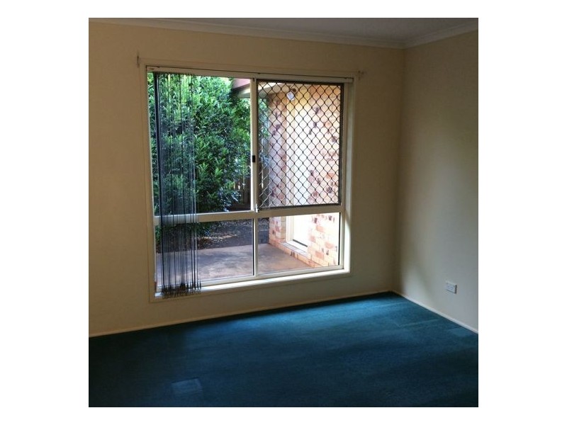 1 Zinnia Court, Middle Ridge QLD 4350