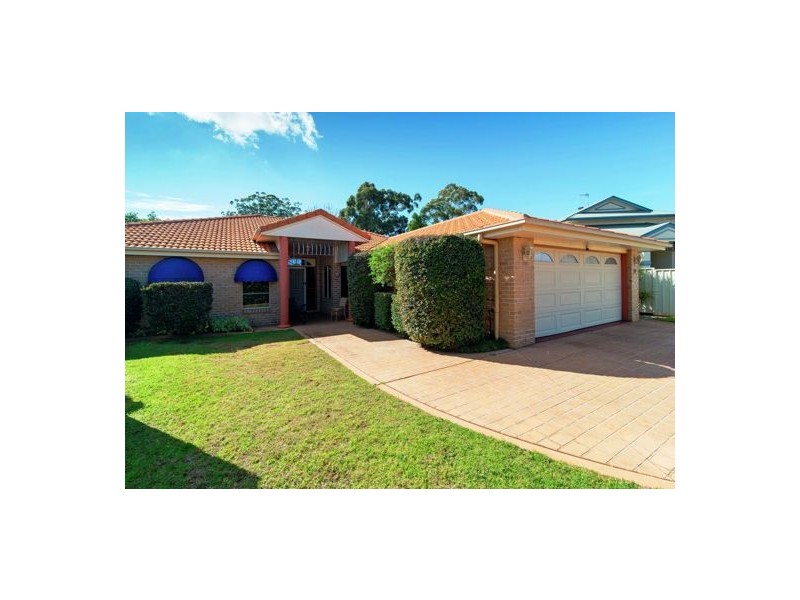 14 Wood Drive, Middle Ridge QLD 4350