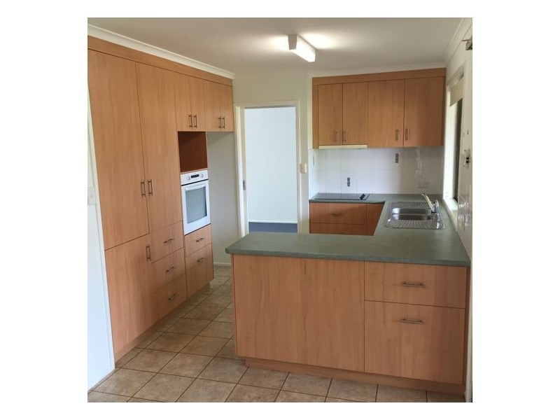 142 Ramsay St, Centenary Heights QLD 4350