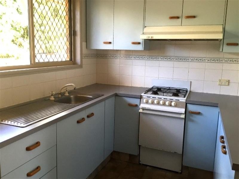 1/2 Beer Court, Kearneys Spring QLD 4350