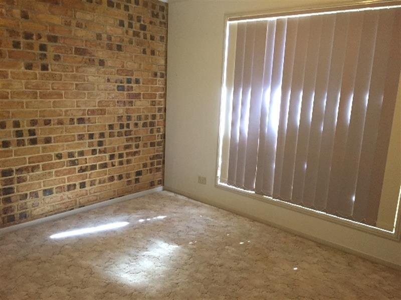 1/2 Beer Court, Kearneys Spring QLD 4350