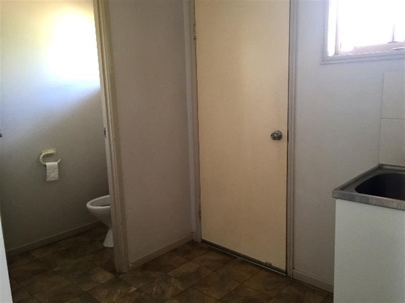 1/2 Beer Court, Kearneys Spring QLD 4350