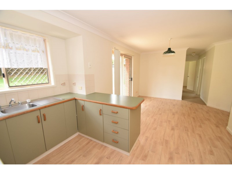 5 Baron Court, Wilsonton QLD 4350