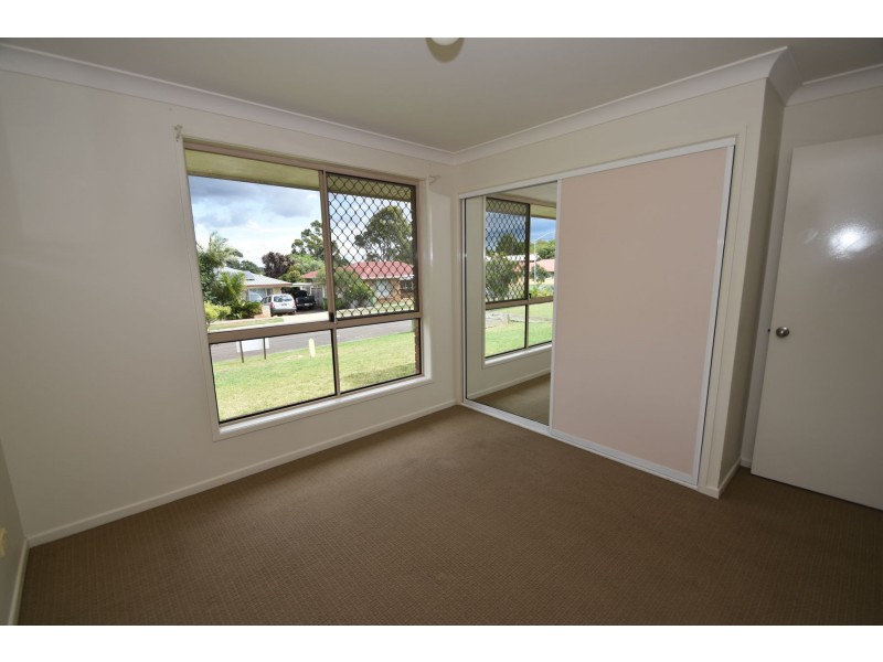 5 Baron Court, Wilsonton QLD 4350