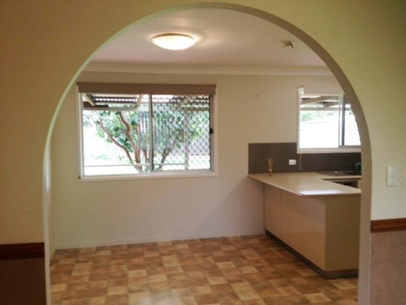 72 Jennifer Crescent, Darling Heights QLD 4350