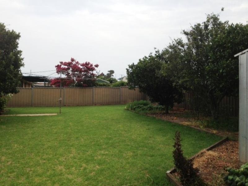 72 Jennifer Crescent, Darling Heights QLD 4350