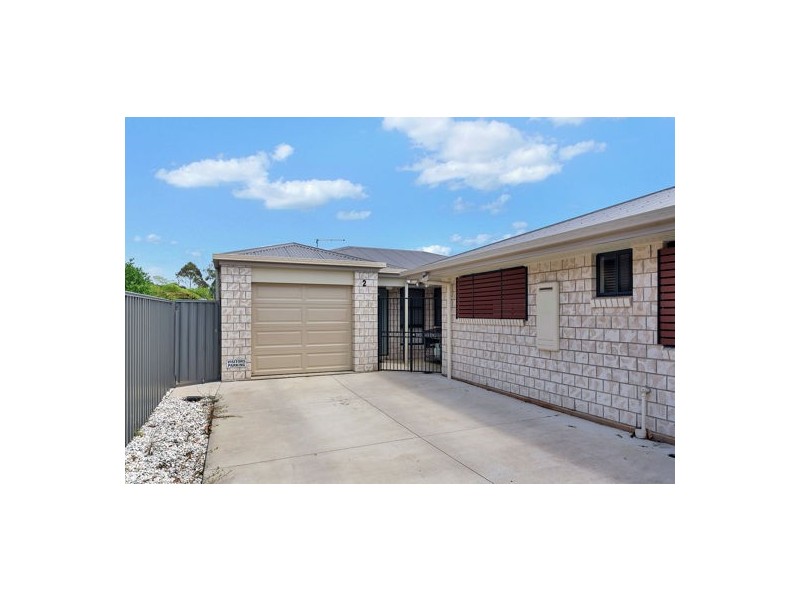 2/9 Loudon Street, South Toowoomba QLD 4350