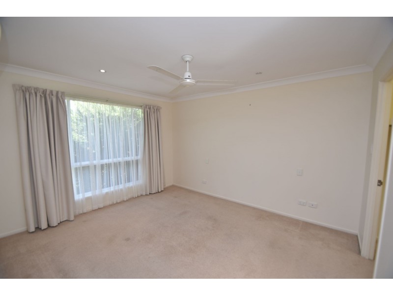 2A Agnes Street, Centenary Heights QLD 4350