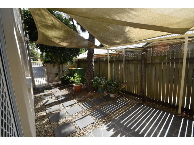 2A Agnes Street, Centenary Heights QLD 4350