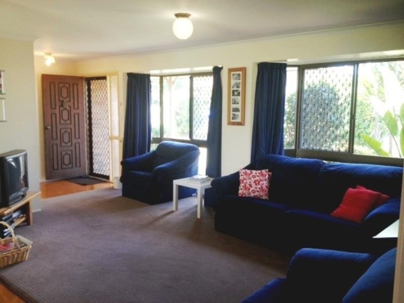 11 Melway Crescent, Glenvale QLD 4350