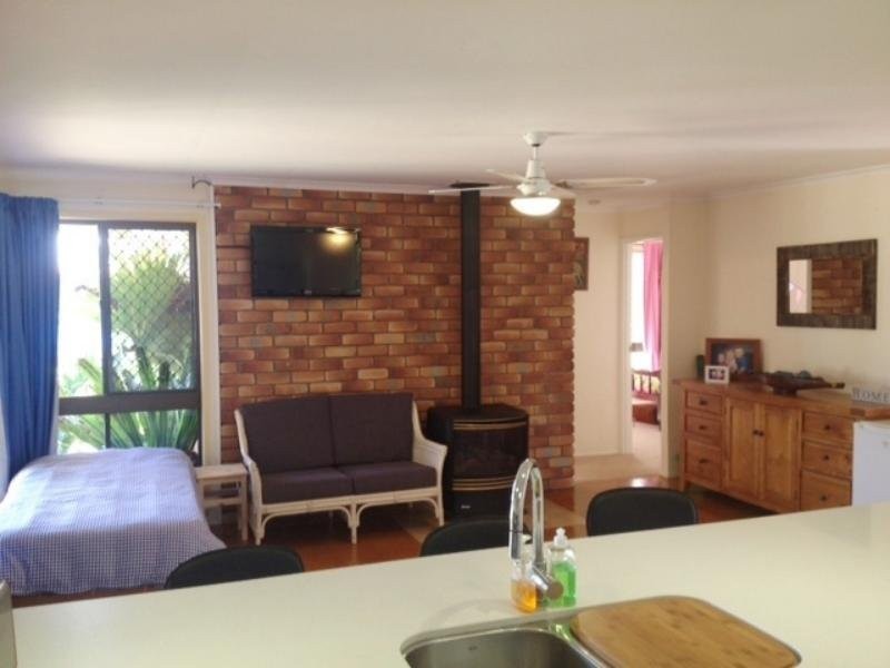 11 Melway Crescent, Glenvale QLD 4350