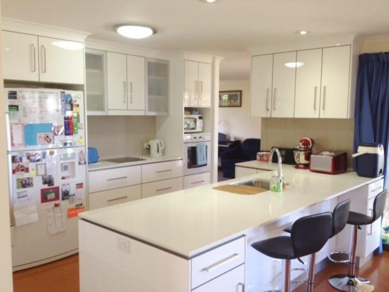 11 Melway Crescent, Glenvale QLD 4350