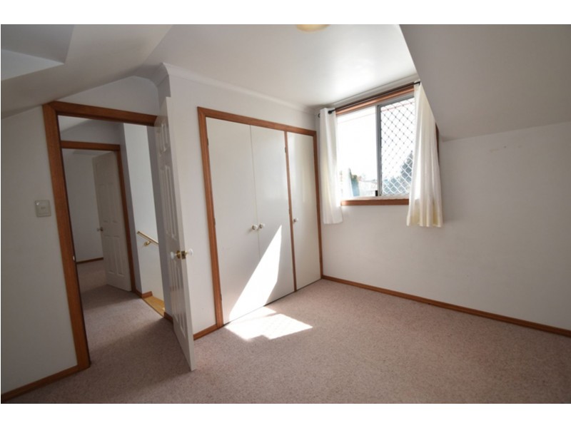 3 Jenna Court, Kearneys Spring QLD 4350