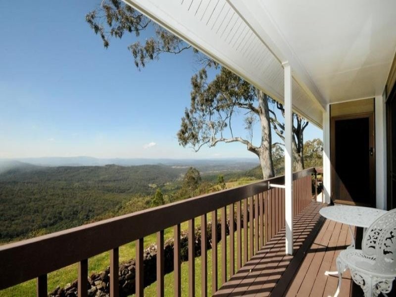 1 Gilmour Court, Harlaxton QLD 4350