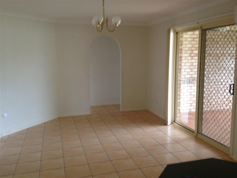28 Wood Drive, Middle Ridge QLD 4350
