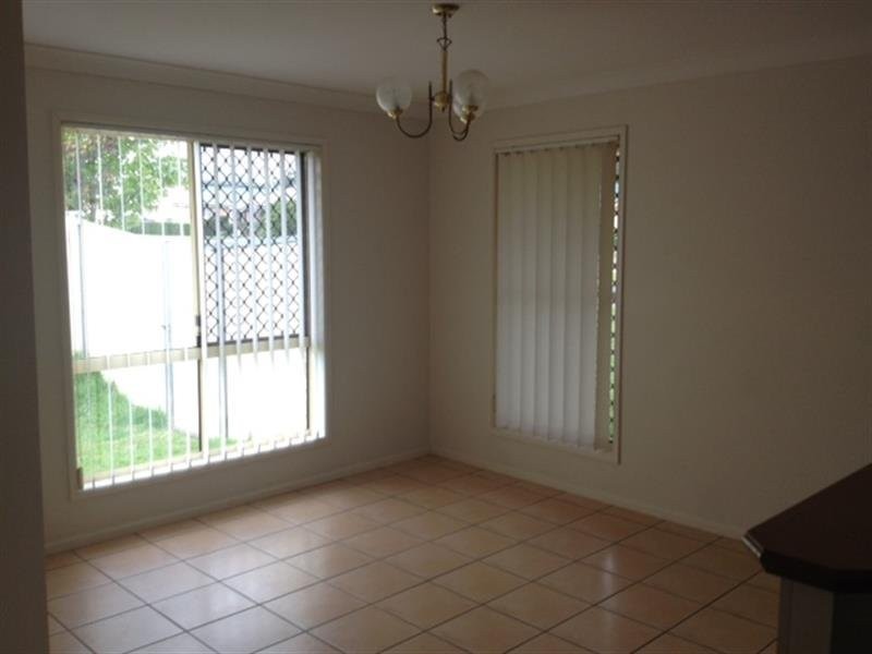 28 Wood Drive, Middle Ridge QLD 4350