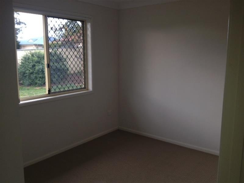 28 Wood Drive, Middle Ridge QLD 4350