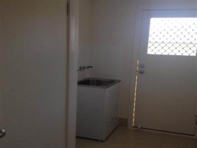 10 Wandoo Crescent, Westbrook QLD 4350