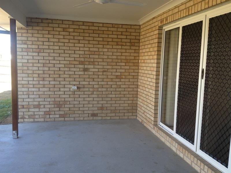 10 Wandoo Crescent, Westbrook QLD 4350