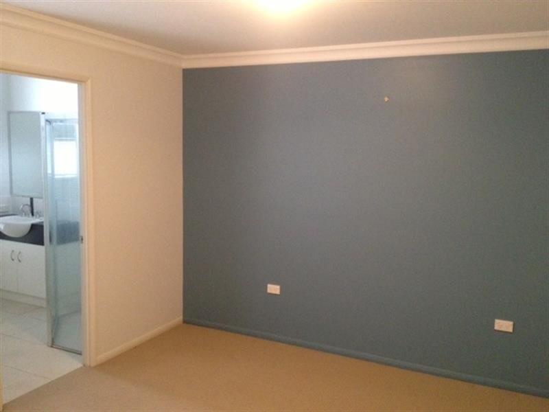 1/13 Horrocks Crescent, Kearneys Spring QLD 4350