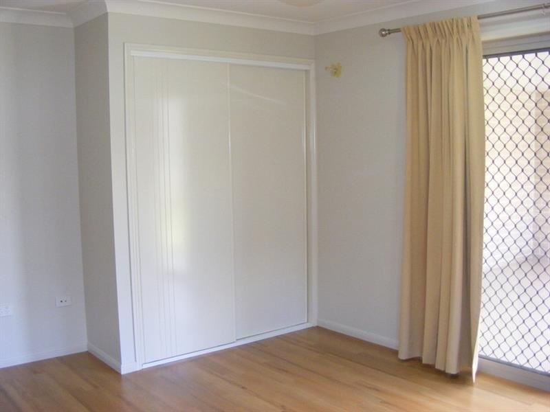 8 Lanagan Court, Middle Ridge QLD 4350