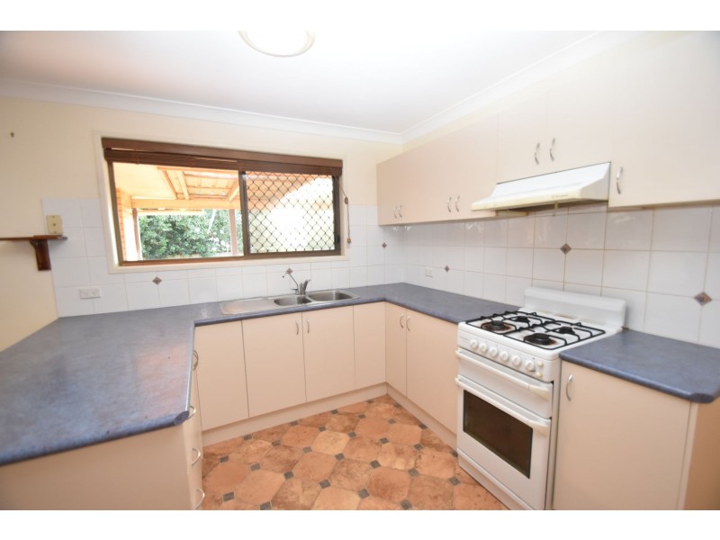 7 Ansett Court, Wilsonton QLD 4350