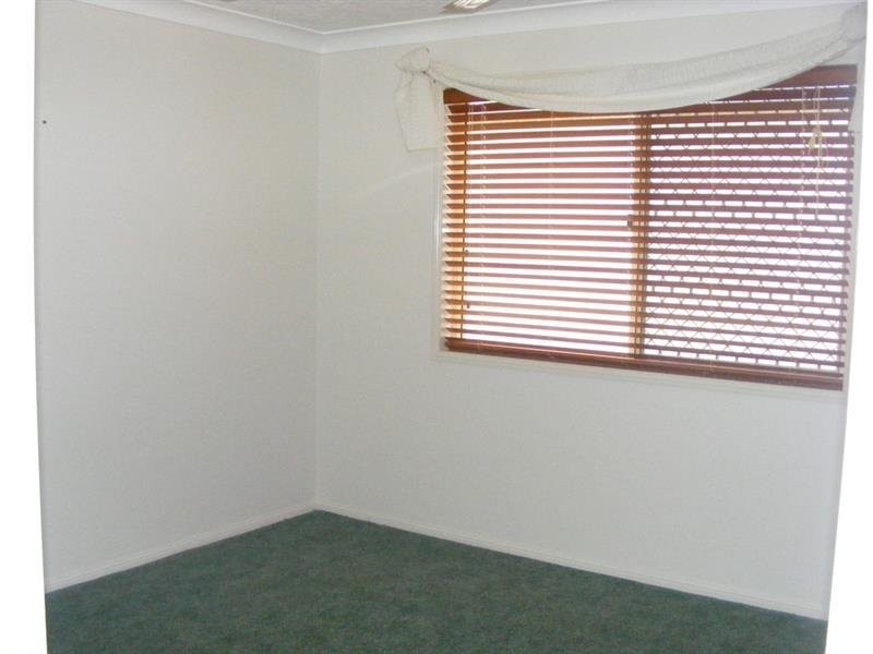 10 Dahlia Court, Middle Ridge QLD 4350