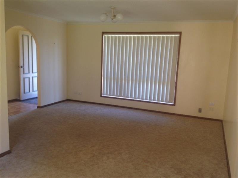 11 Bowden Court, Darling Heights QLD 4350