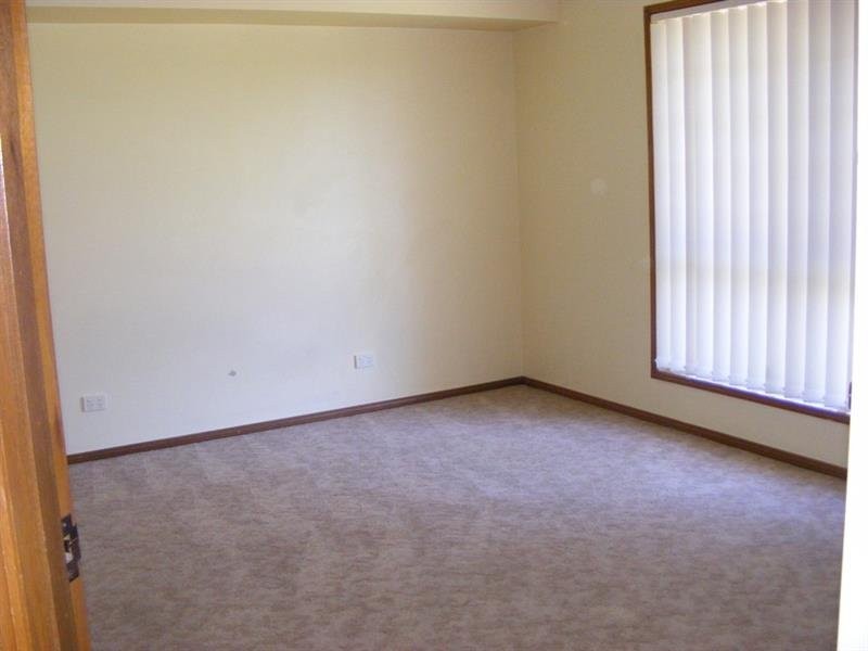 11 Bowden Court, Darling Heights QLD 4350