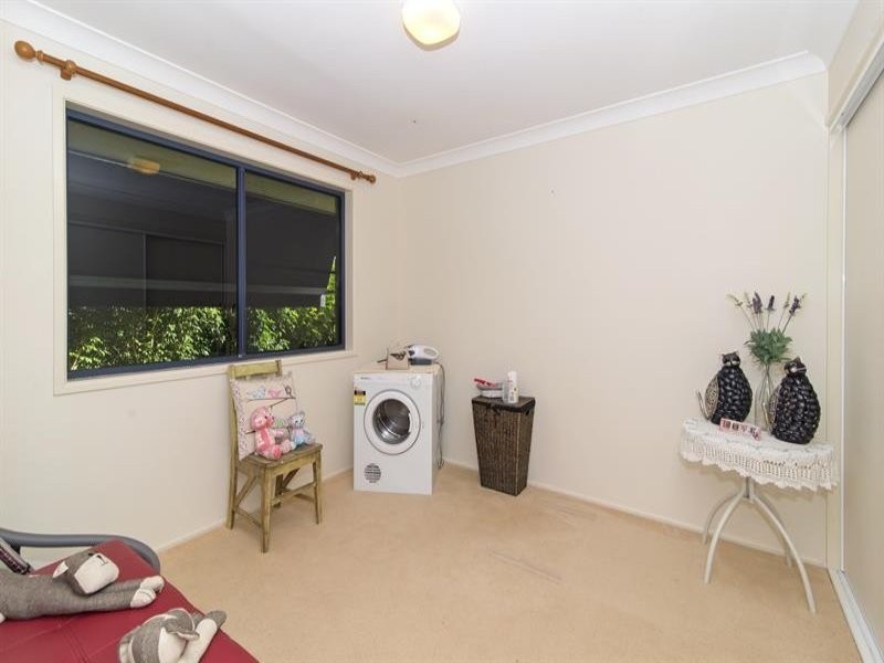 12 Highland Park Rd, Meringandan West QLD 4352